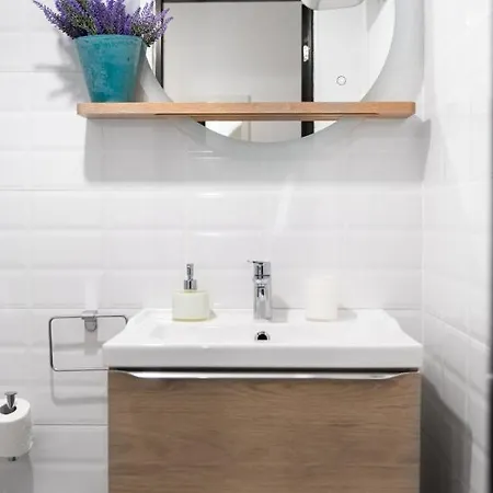 Oscar 公寓 萨图恩