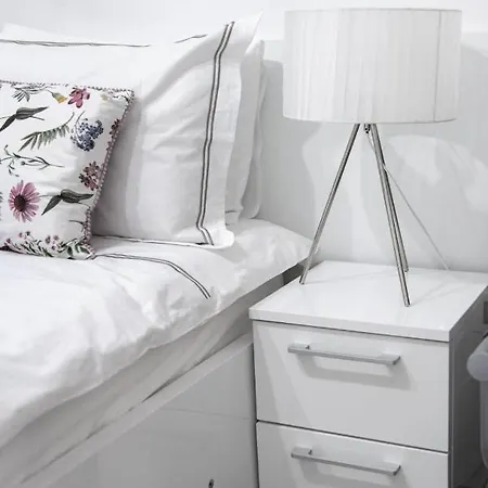 Oscar شقة ساتورْنْ